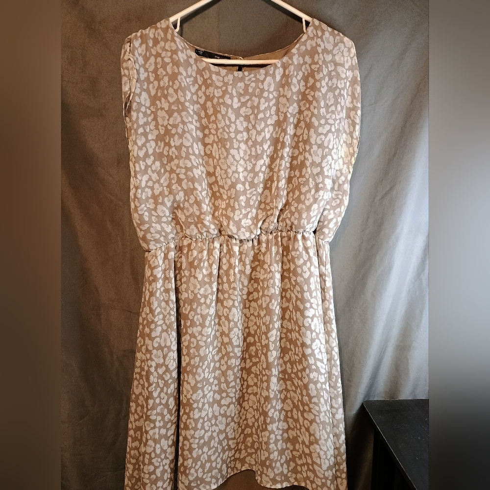 Maurices Brown With White Flowers Shift Lined Mini Dress